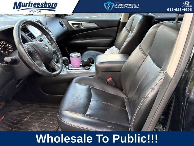 2017 Nissan Pathfinder SL
