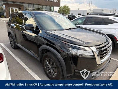 2022 Nissan Pathfinder S