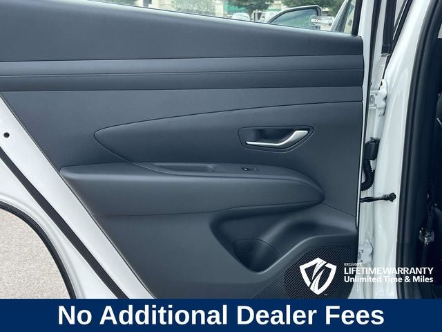 2026 Hyundai TUCSON SE FWD