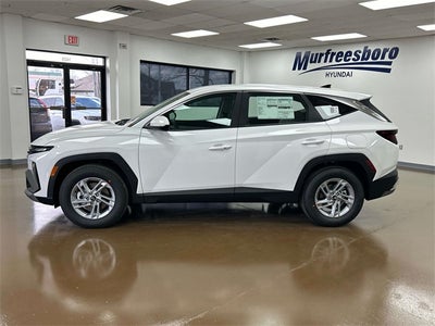 2026 Hyundai TUCSON SE FWD