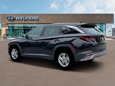 2026 Hyundai TUCSON SE FWD