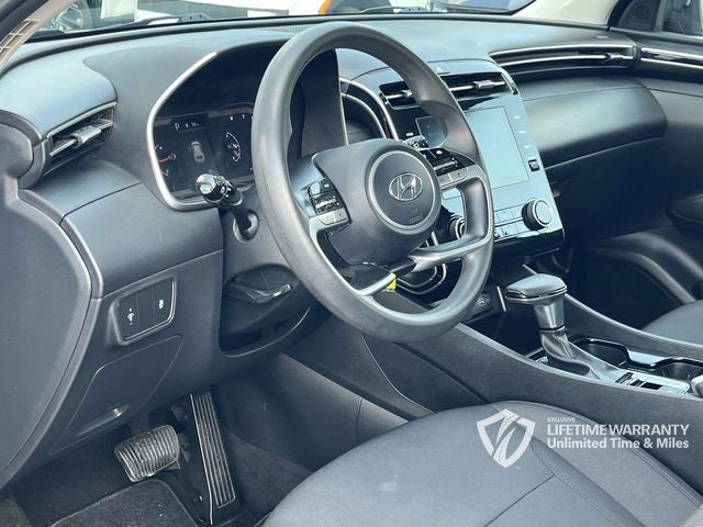 2024 Hyundai TUCSON SE
