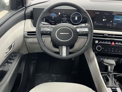 2026 Hyundai TUCSON SEL Premium FWD