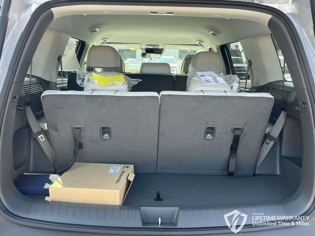 2027 Hyundai SANTA FE SE FWD