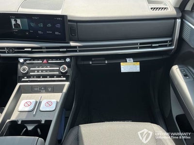 2027 Hyundai SANTA FE SE FWD