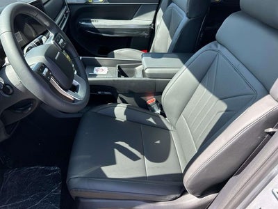 2025 Hyundai SANTA FE SEL