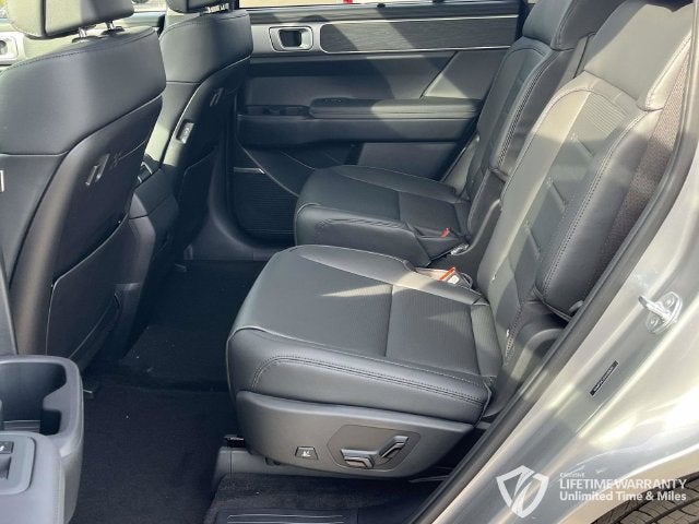 2027 Hyundai SANTA FE HYBRID Limited