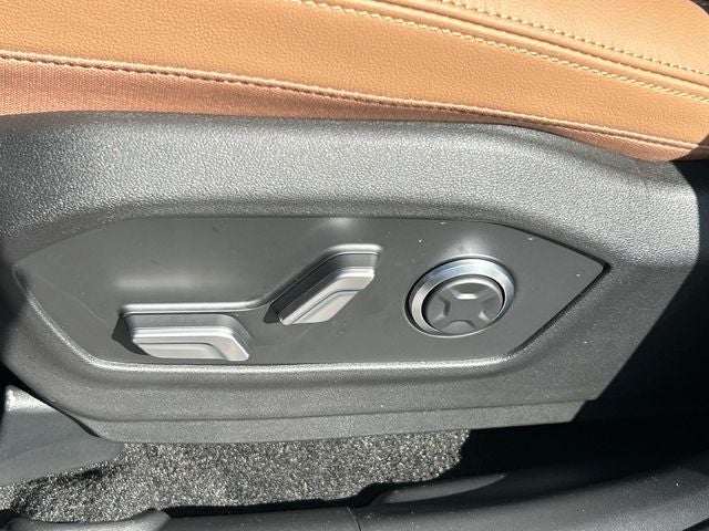 2025 Hyundai SANTA FE HYBRID Limited