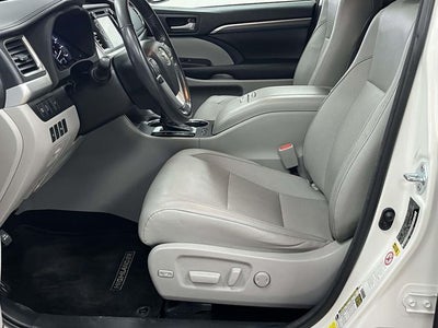 2017 Toyota Highlander Limited