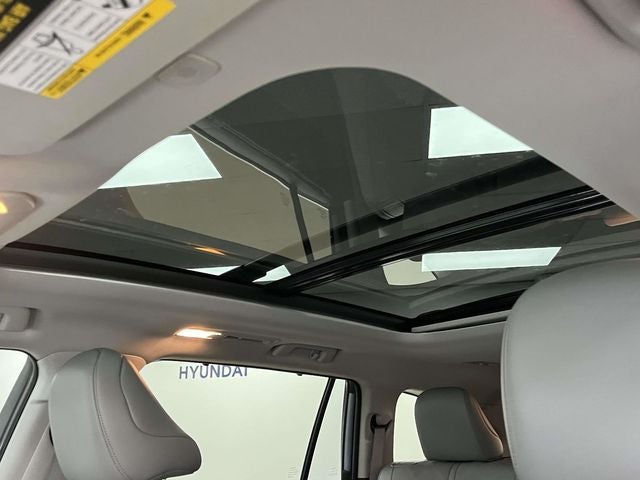 2024 Toyota Highlander Hybrid Platinum
