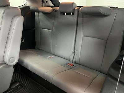2024 Toyota Highlander Hybrid Platinum