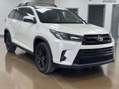 2019 Toyota Highlander SE