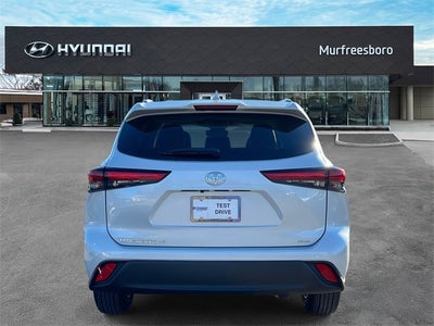 2023 Toyota Highlander XLE