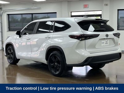2023 Toyota Highlander LE