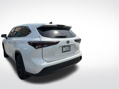 2023 Toyota Highlander LE