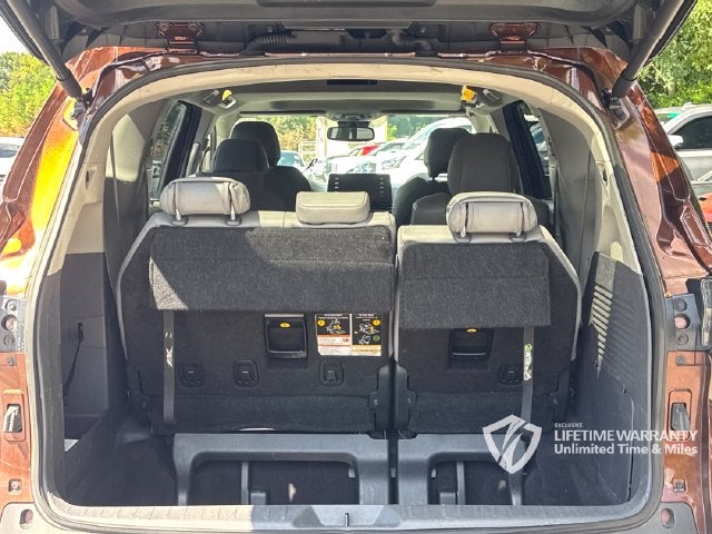 2023 Toyota Sienna XLE 8 Passenger