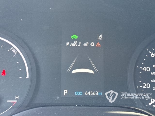 2023 Toyota Sienna XLE 8 Passenger