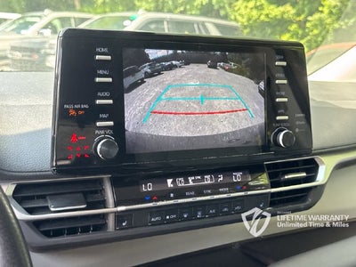 2023 Toyota Sienna XLE 8 Passenger