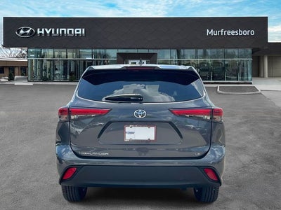 2020 Toyota Highlander LE