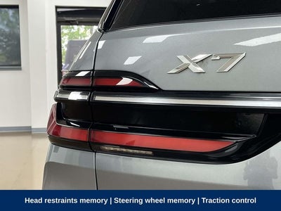 2025 BMW X7 xDrive40i