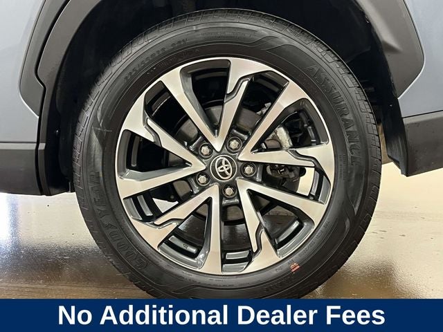 2024 Toyota Corolla Cross XLE