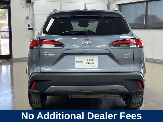 2024 Toyota Corolla Cross XLE