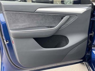 2025 Tesla Model Y Long Range