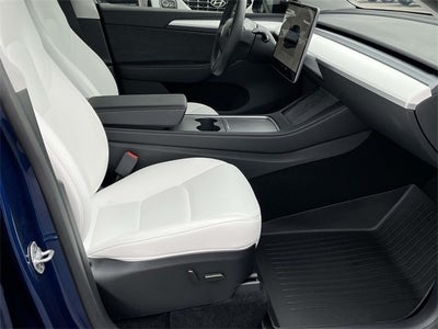 2025 Tesla Model Y Long Range