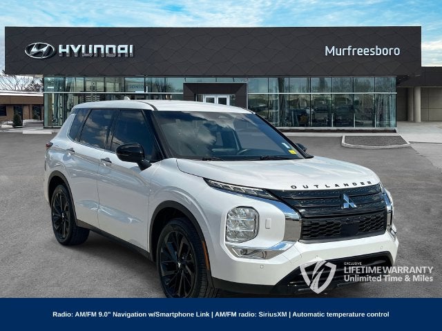 2024 Mitsubishi Outlander SE Black Edition