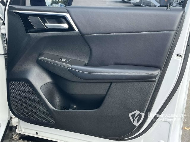 2024 Mitsubishi Outlander SE Black Edition