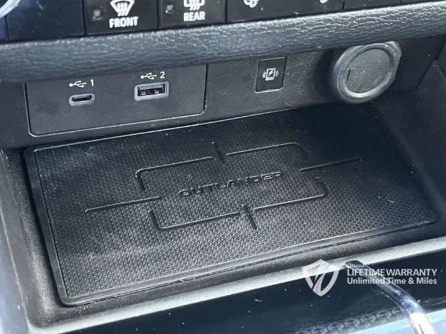 2024 Mitsubishi Outlander SE Black Edition