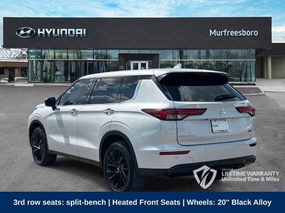 2024 Mitsubishi Outlander SE Black Edition