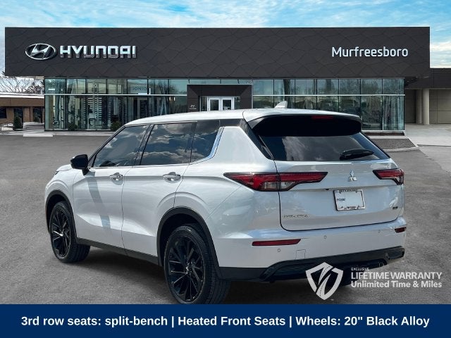 2024 Mitsubishi Outlander SE Black Edition
