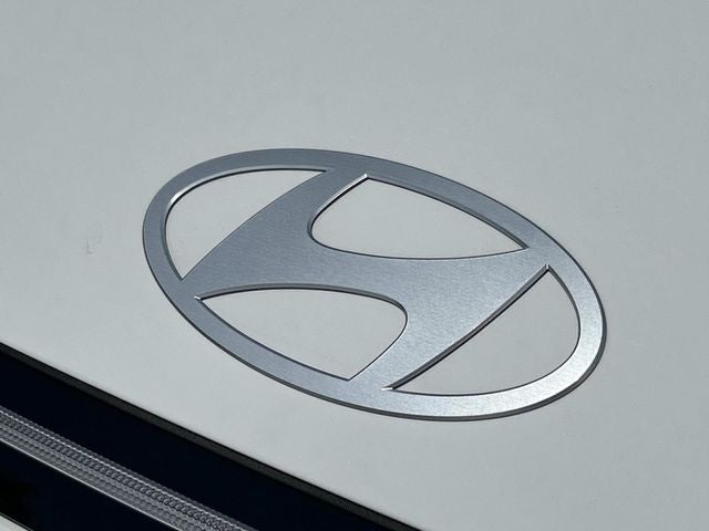 2027 Hyundai KONA SE FWD