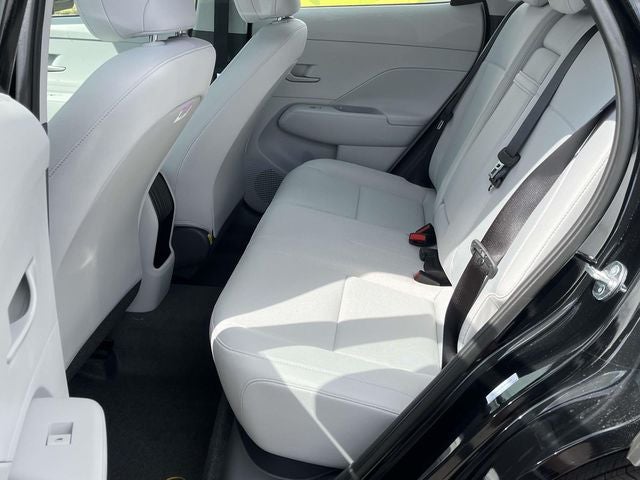 2025 Hyundai KONA SE