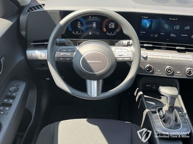 2027 Hyundai KONA SE FWD