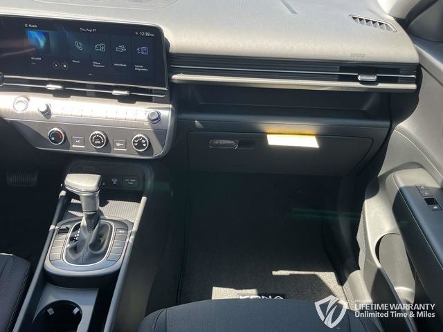 2027 Hyundai KONA SE FWD