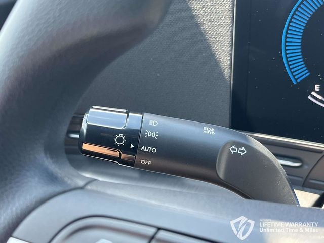 2027 Hyundai KONA SE FWD