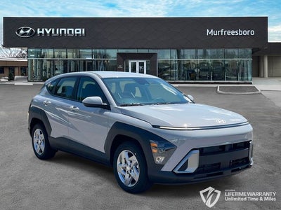 2027 Hyundai KONA SE FWD