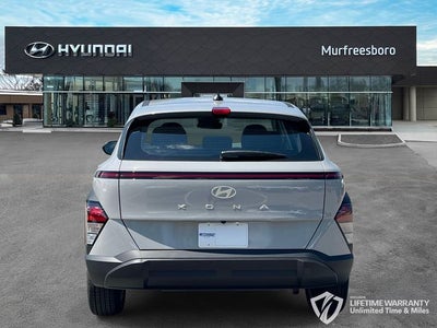 2027 Hyundai KONA SE FWD