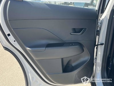 2027 Hyundai KONA SE FWD
