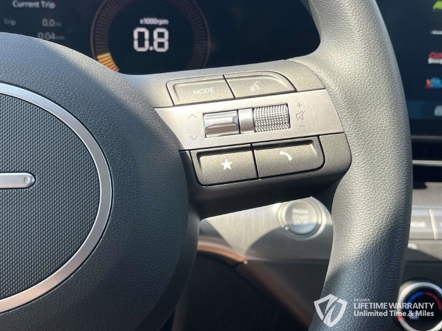 2027 Hyundai KONA SE FWD