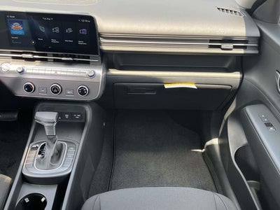 2027 Hyundai KONA SE FWD