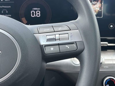 2027 Hyundai KONA SE FWD