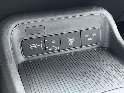 2027 Hyundai KONA SE FWD