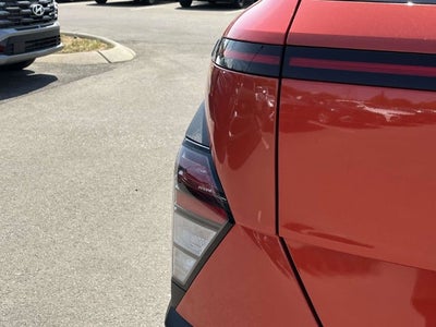 2025 Hyundai KONA SEL