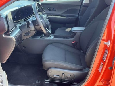 2025 Hyundai KONA SEL