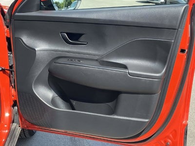 2025 Hyundai KONA SEL