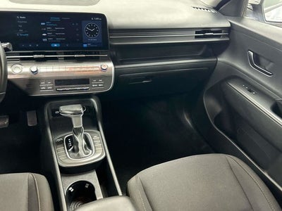 2025 Hyundai KONA SEL