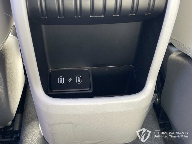 2027 Hyundai KONA Limited FWD